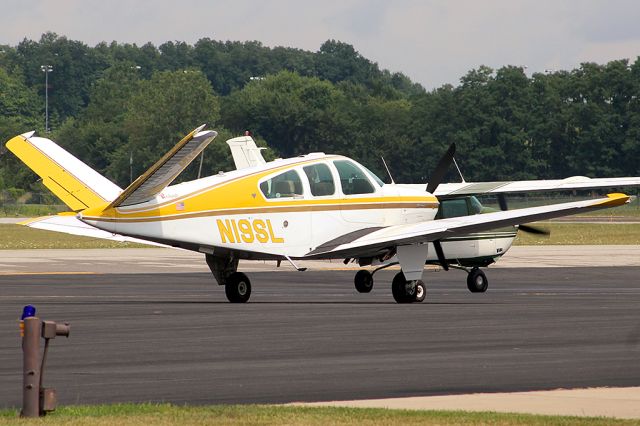 Beechcraft 35 Bonanza (N19SL)