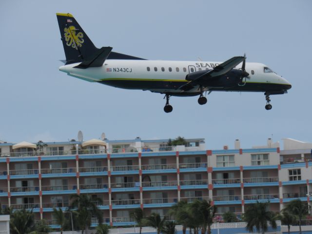 Saab 340 (N343CJ) - Landing at St. Martin on Dec 31st 2016