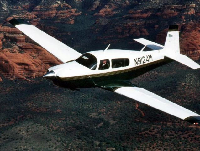 Mooney M-20 (N9124M)