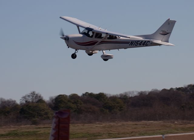 Cessna Skyhawk (N1544C)