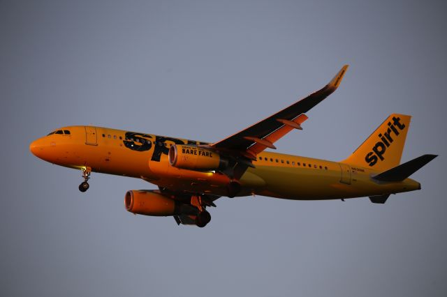 Airbus A320 (N691NK)