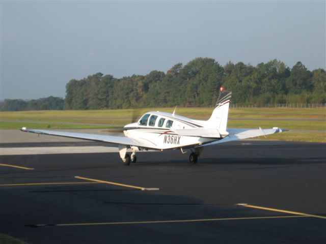 Beechcraft Bonanza (36) (N36HX)