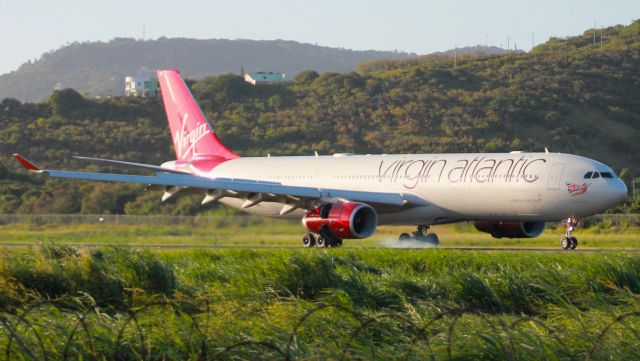 Airbus A330-300 (G-VWAG)