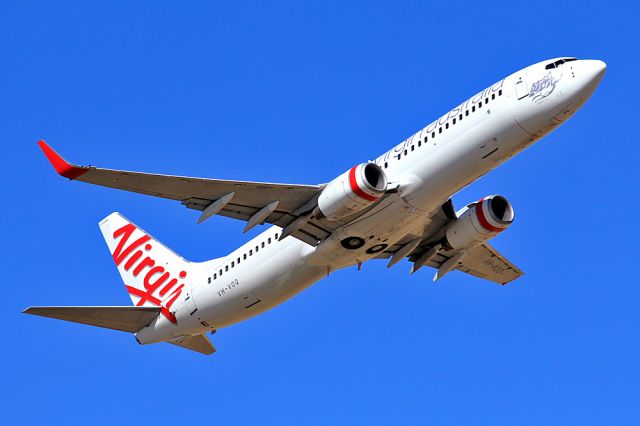 Boeing 737-800 (VH-VOQ) - VIRGIN AUSTRALIA AIRLINES BOEING 737-8FE - REG VH-VOQ (CN 33798/1391) - ADELAIDE INTERNATIONAL SA. AUSTRALIA - YPAD (09/11/2014)TAKEN WITH A CANON 550D AND 300MM LENSE.