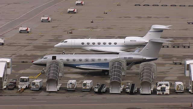 Gulfstream Aerospace Gulfstream G650 (9H-BBH) - 9HBBH31032022ZRH.jpg