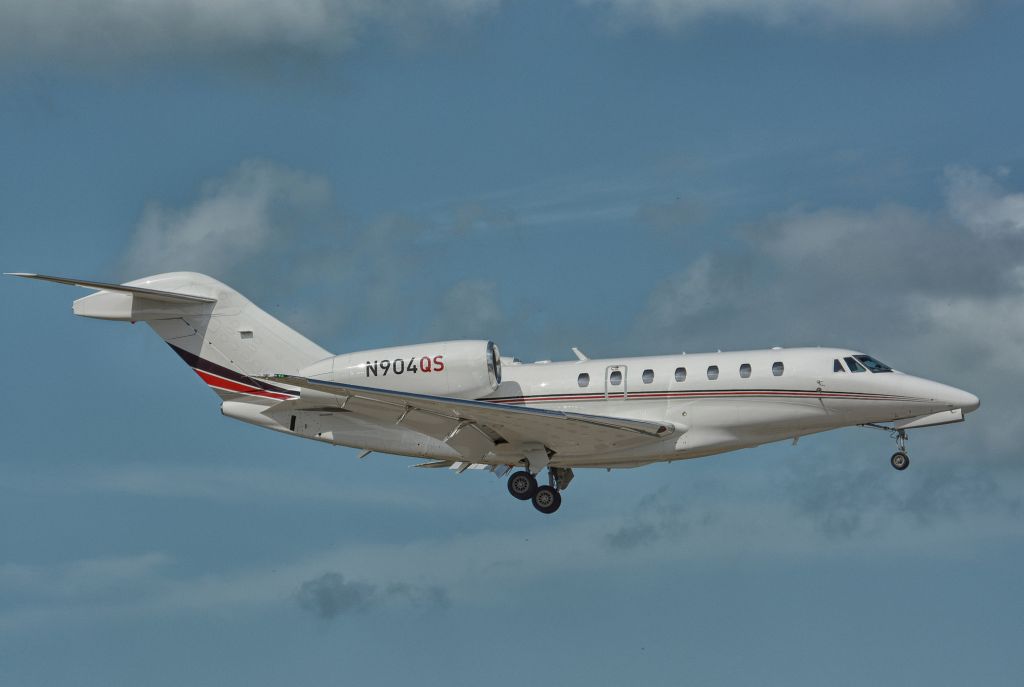 Cessna Citation X (N904QS)