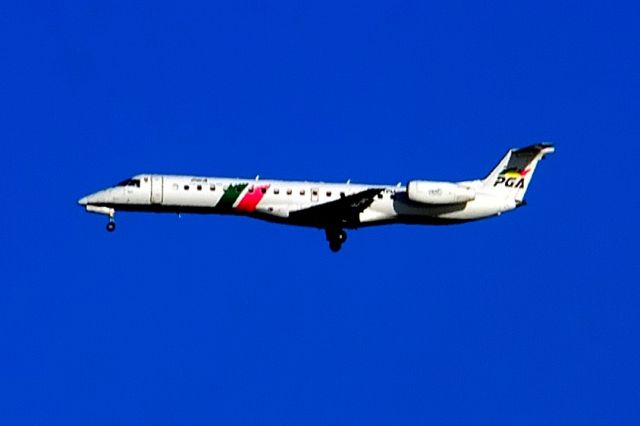 Embraer ERJ-145 (CS-TPM) - 2009