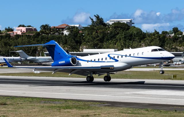 Bombardier Global Express (N68889)