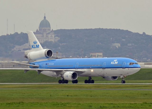 Boeing MD-11 (PH-KCE)