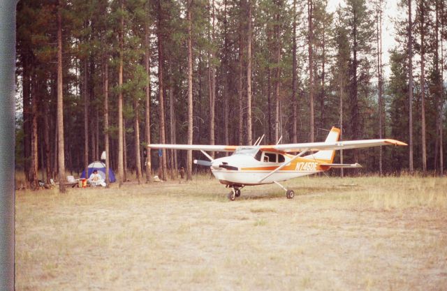 Cessna Centurion (N7450E) - Fun Camping 