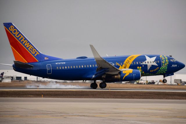 Boeing 737-700 (N727SW) - Nevada One Livery