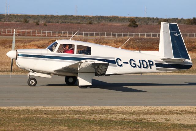 Mooney M-20 (C-GJDP) - Privée, 04/05/2024.