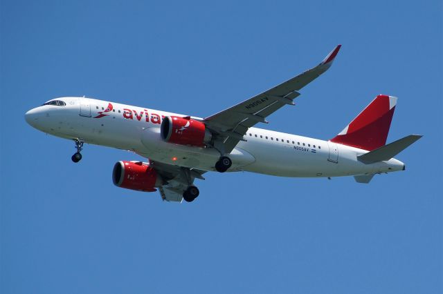 Airbus A320neo (N905AV) - Airbus A320-251N, Avianca El Salvador, N905AV, 3.June 2025, SFO San Francisco Intl., Coyote Point