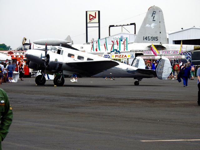 Beechcraft 18 (N42C)