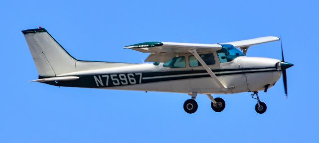 Cessna Skyhawk (N75967) - N75967 1976 Cessna 172N Skyhawk s/n 17268073 - North Las Vegas Airport  KVGTbr /Photo: TDelCorobr /May 26, 2023