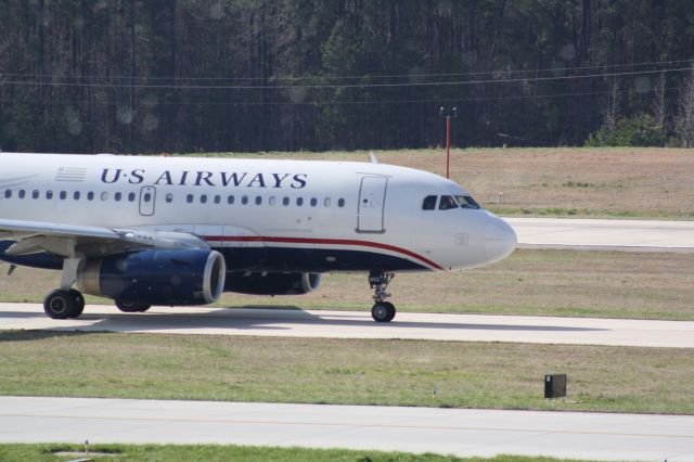 Airbus A319 (N802AW) - N802AW taxiing to runway 23R