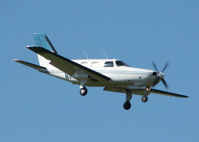 Piper Malibu Mirage (N146DG) - Landing at Shreveport Regional.