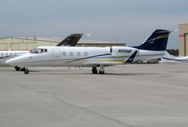 Learjet 55 (N95WK) - A fast biz jet!