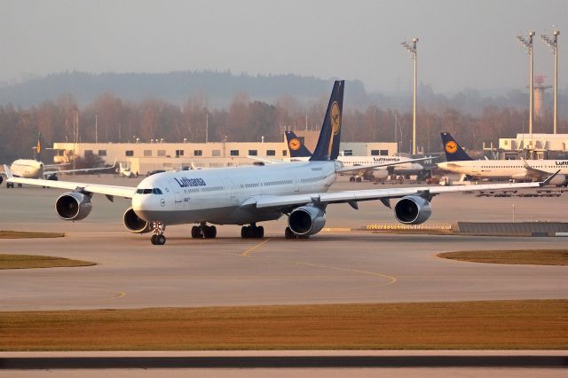 Airbus A340-600 (D-AIHH)