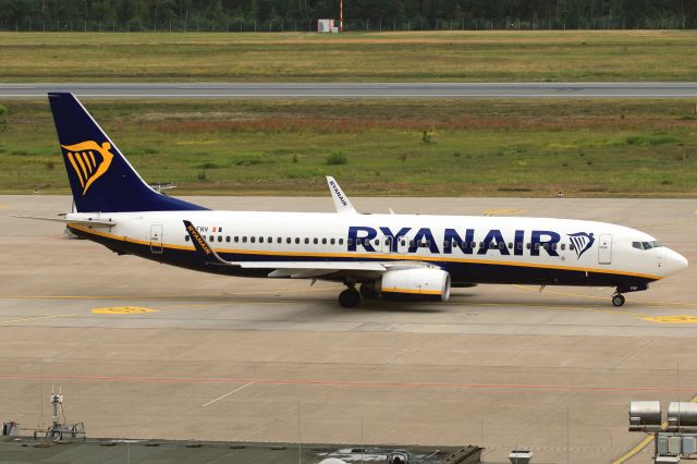 Boeing 737-800 (EI-FRV)