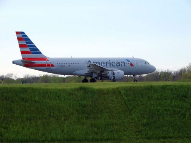 Airbus A319 (N722US)