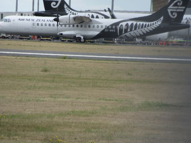 Aerospatiale ATR-72-600 (ZK-MVO) - At Gates.