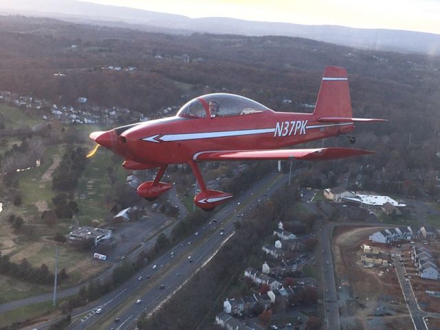 Vans RV-8 (N37PK)