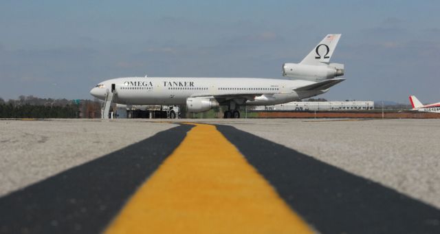 McDonnell Douglas DC-10 — - On the ramp at Huntsville Alabama. Photo: BlakeMathis.com