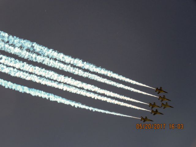 Lockheed F-16 Fighting Falcon (92-3898)