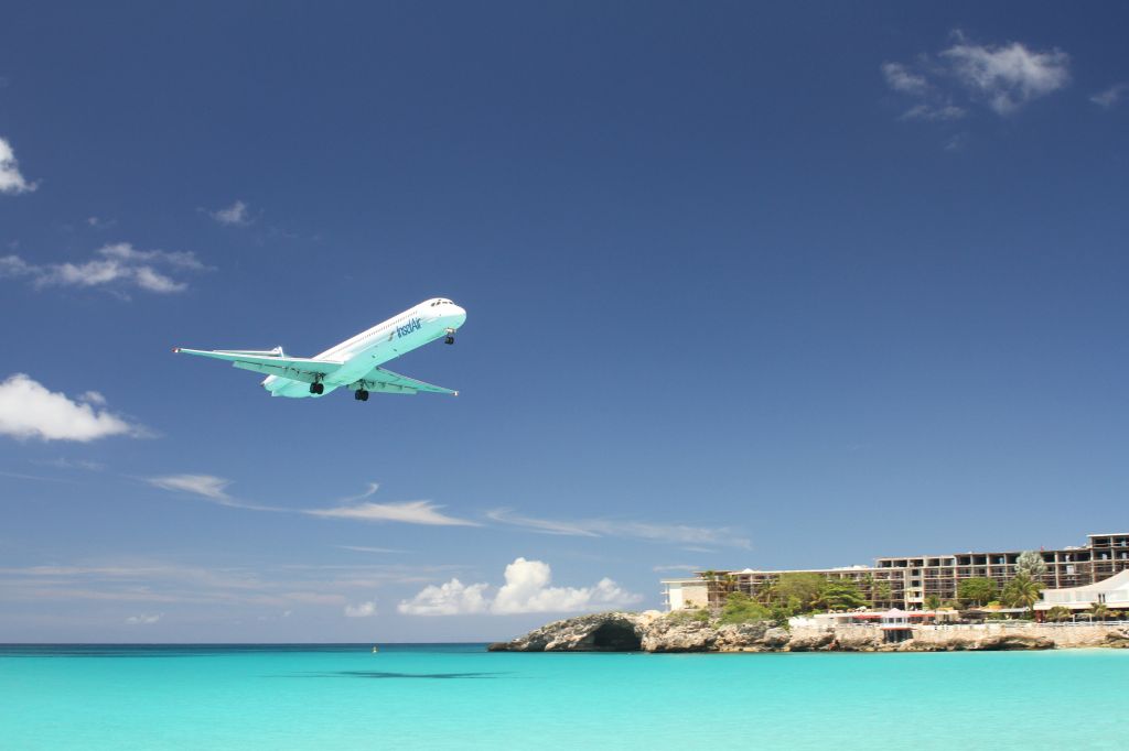 — — - St Martin in the Carribean