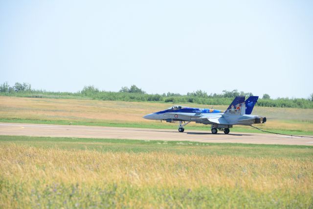 18-8761 — - 2014 Peace Regional Air Show - July 13 2014