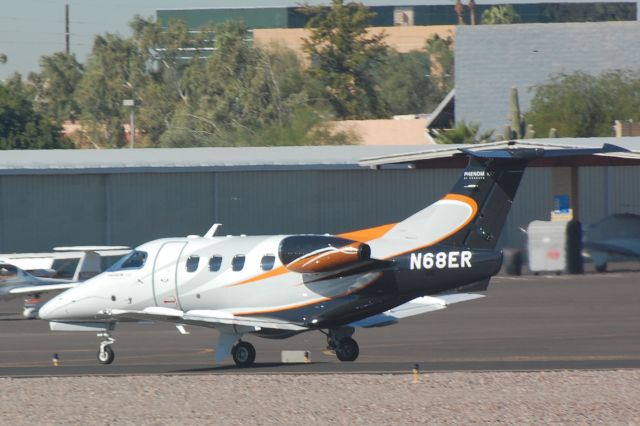 Embraer Phenom 100 (N68ER)