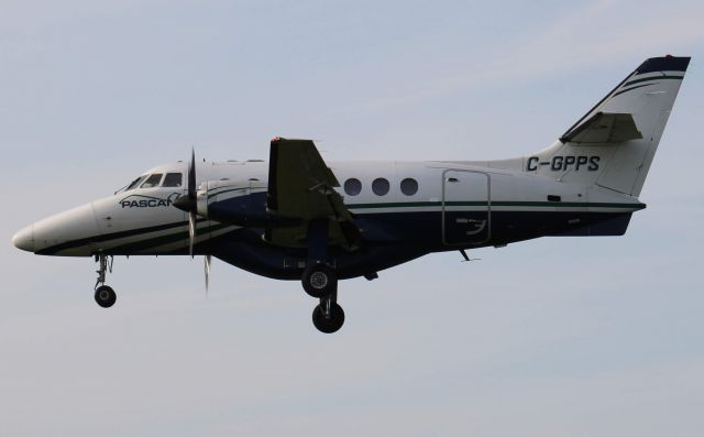 British Aerospace Jetstream Super 31 (C-GPPS) - Pascan aviation js32 approche finale piste 25 CYGR 