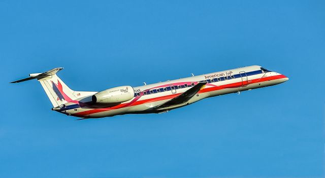 Embraer ERJ-145 (N690AE) - American Eagle ERJ-145 N690AE Komen for the cure pink ribbon livery