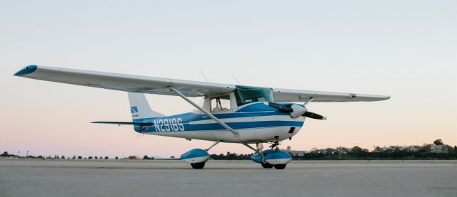 Cessna 152 (N2918S)