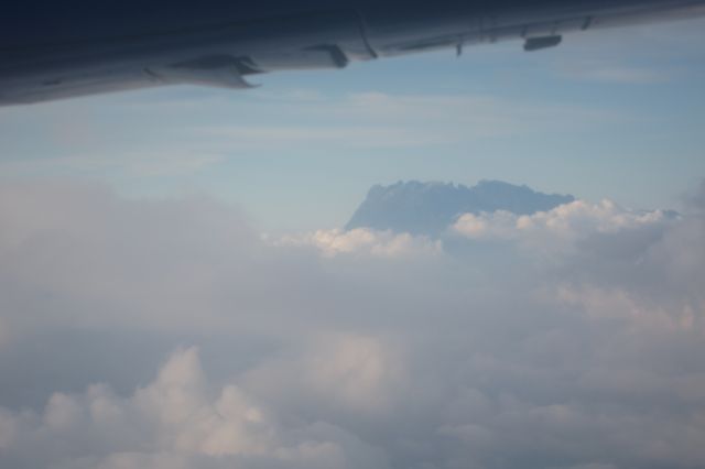 ATR ATR-72 (9M-MWA) - Mt Kinabalu from MH3023