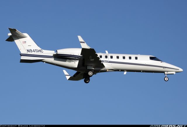 Learjet 45 (N945HC)