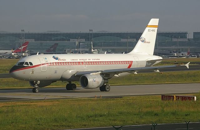 Airbus A319 (EC-KKS)