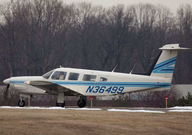 Piper Saratoga (N36499)