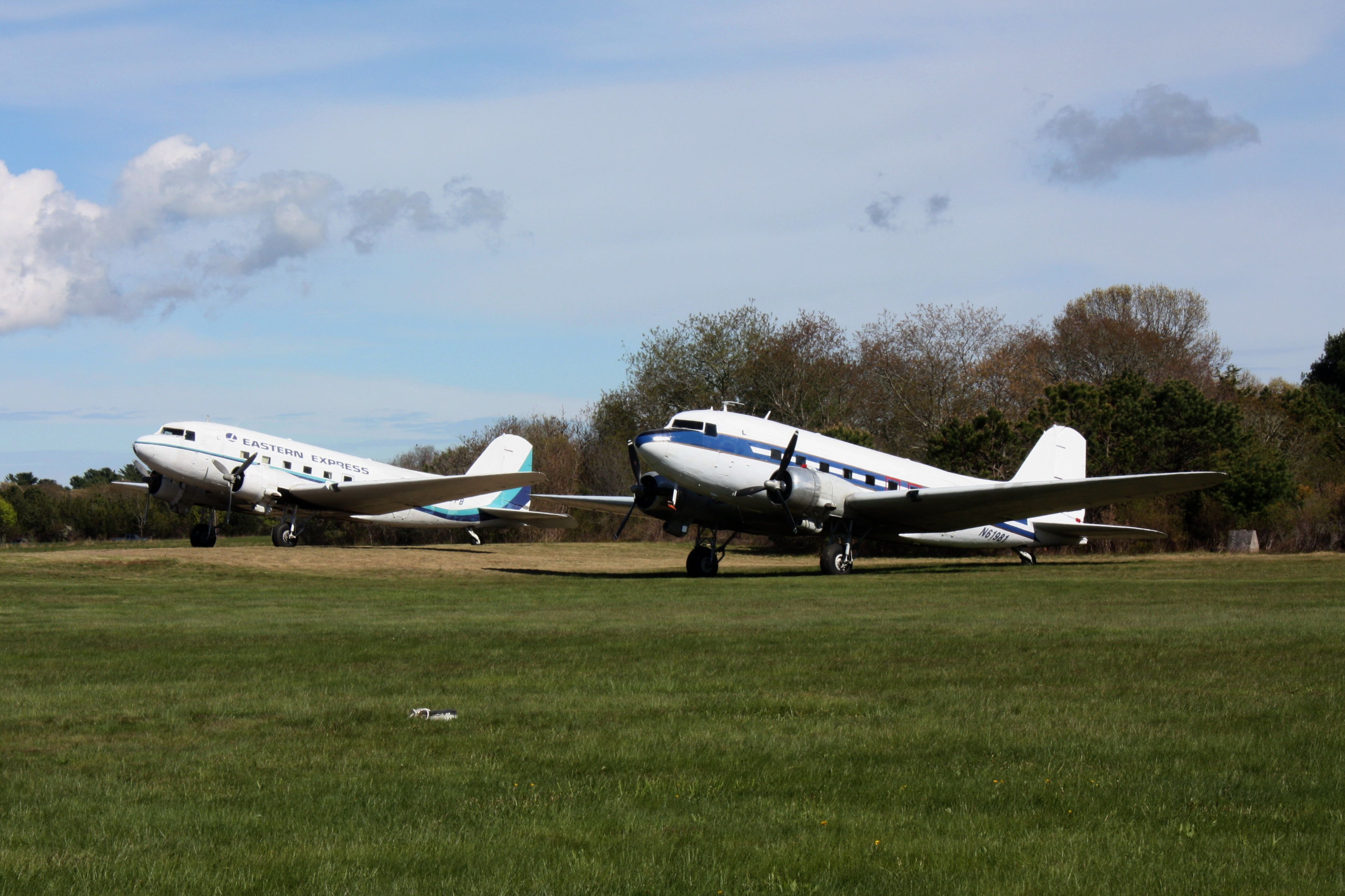 Douglas DC-3 (N61981) - 2 DC3s are better than one! The Eastern Express is in town for repairs.