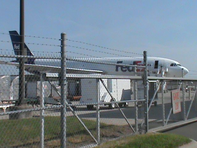 Airbus A300F4-600 (N732FD)