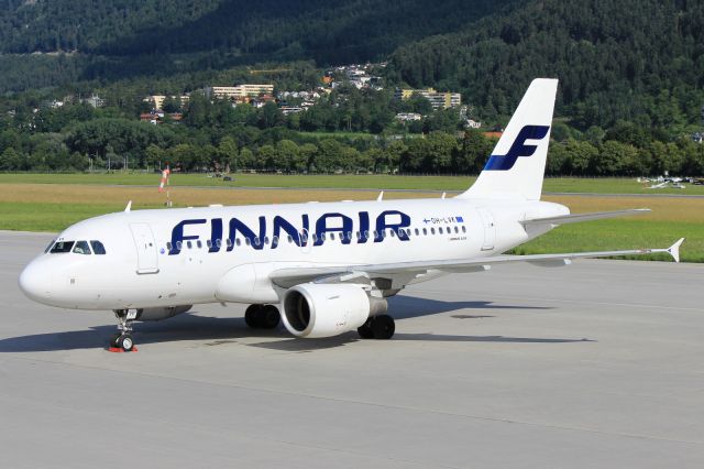 Airbus A319 (OH-LVK)