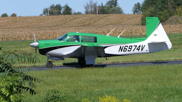 Mooney M-20 (N6974V)