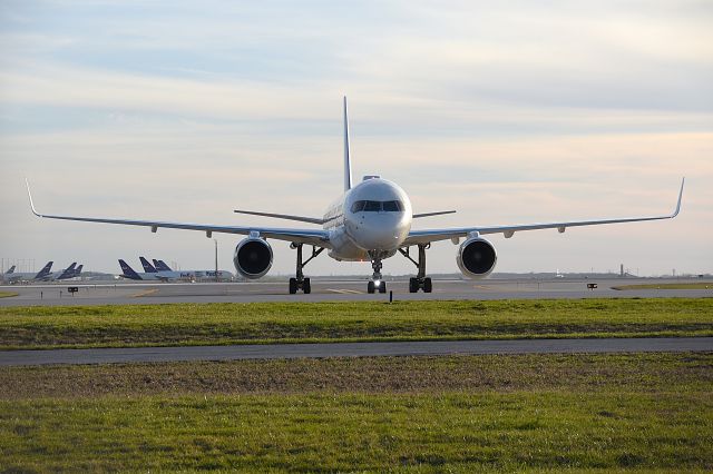 Boeing 757-200 (N801DM) - 03-18-25 Taxiing back to parking.