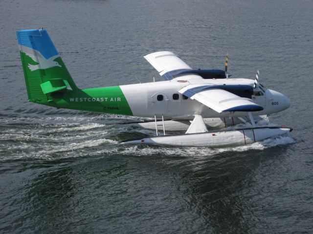 De Havilland Canada Twin Otter (C-FMHR)