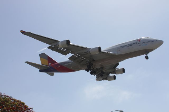 Boeing 747-400 (HL7418)