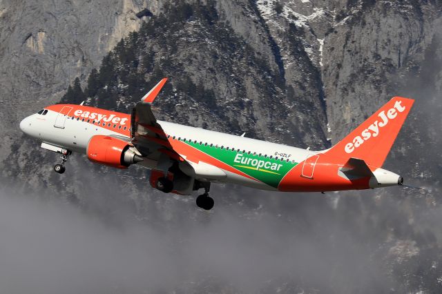 Airbus A320neo (G-UZLF)