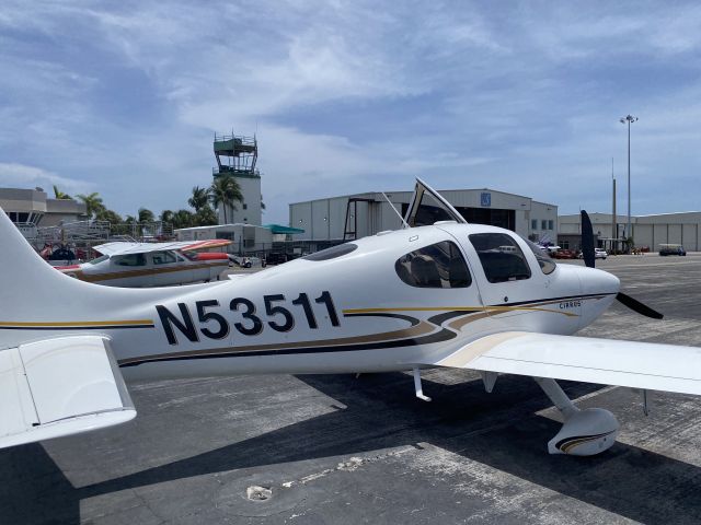 Cirrus SR-22 (N53511)