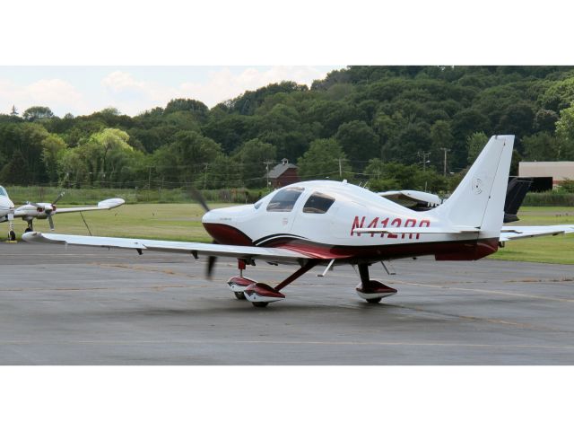 Cessna 400 (N412RP)