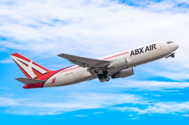 BOEING 767-200 (N312AA) - ABX Air 767-200 taking off from PHX on 12/6/22. Taken with a Canon R7 and Tamron 70-200 G2 lens.